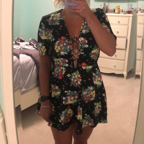 Summer dress - Picture 1 of 3